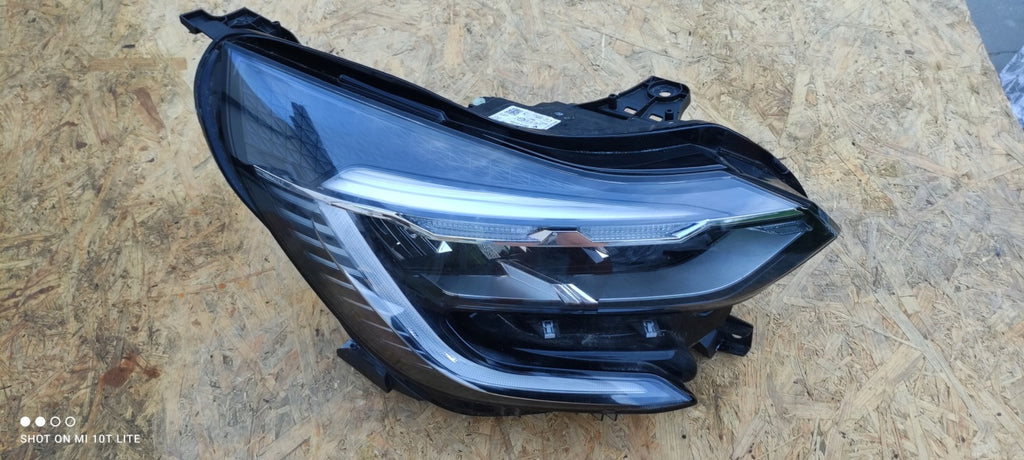 Frontscheinwerfer Renault Captur II 260104525R LED Rechts Scheinwerfer Headlight SCH7205281532is