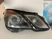 Laden Sie das Bild in den Galerie-Viewer, Frontscheinwerfer Mercedes-Benz A2128209061 Rechts Scheinwerfer Headlight SCH8783216933ek