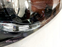 Laden Sie das Bild in den Galerie-Viewer, Frontscheinwerfer Kia Rio IV LED Rechts Scheinwerfer Headlight