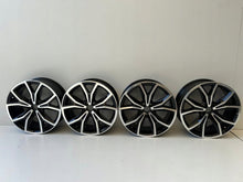 Laden Sie das Bild in den Galerie-Viewer, 4x Alufelge 18 Zoll 7.0" 5x112 39ET Glanz 2GM601025P VW T-Cross Rim Wheel FEL5684555230uz
