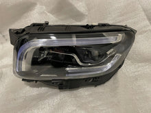 Laden Sie das Bild in den Galerie-Viewer, Frontscheinwerfer Mercedes-Benz Glb 2479060106 LED Links Scheinwerfer Headlight SCH2052575449yb