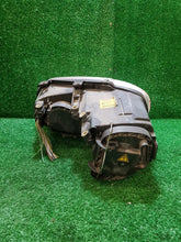 Laden Sie das Bild in den Galerie-Viewer, Frontscheinwerfer VW Touran 0301205272 Xenon Rechts Scheinwerfer Headlight SCH1678006022az