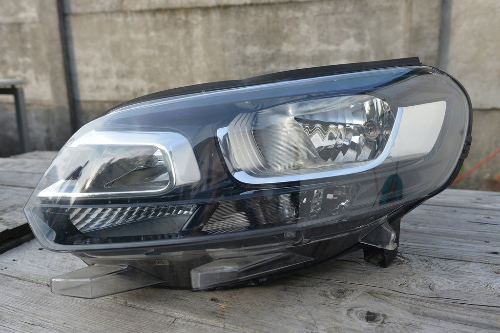 Frontscheinwerfer Citroën Jumpy Vivaro C 9808567780-00 Links Headlight