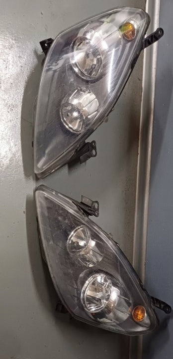 Frontscheinwerfer Opel Zafira B Ein Satz Scheinwerfer Headlight SCH5677978014yw