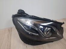 Laden Sie das Bild in den Galerie-Viewer, Frontscheinwerfer Mercedes-Benz W213 A2139067606 LED Rechts Headlight SCH7081635899si