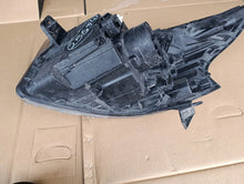 Laden Sie das Bild in den Galerie-Viewer, Frontscheinwerfer Fiat Talento 260106569R Rechts Scheinwerfer Headlight SCH1029755367bw