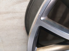 Laden Sie das Bild in den Galerie-Viewer, 1x Alufelge 18 Zoll 7.5&quot; 5x112 6870873 Mini Rim Wheel
