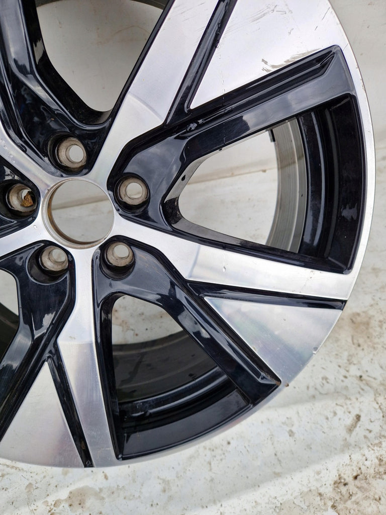 1x Alufelge 19 Zoll 7.5" 5x108 50 5ET 32243375 Volvo Xc40 Rim Wheel FEL6705791680za