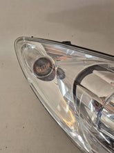 Laden Sie das Bild in den Galerie-Viewer, Frontscheinwerfer Peugeot 307 FUP1072 Rechts Scheinwerfer Headlight SCH4820367288wg