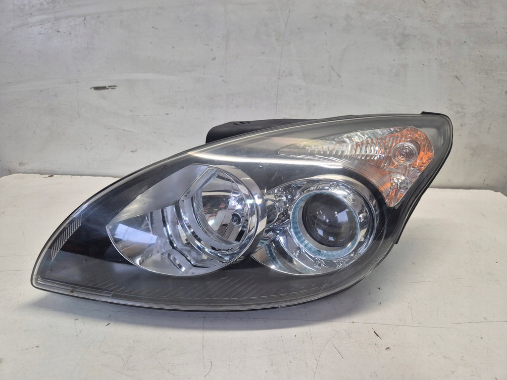 Frontscheinwerfer Hyundai I30 92101-2R000 Links Scheinwerfer Headlight SCH6946540090eg