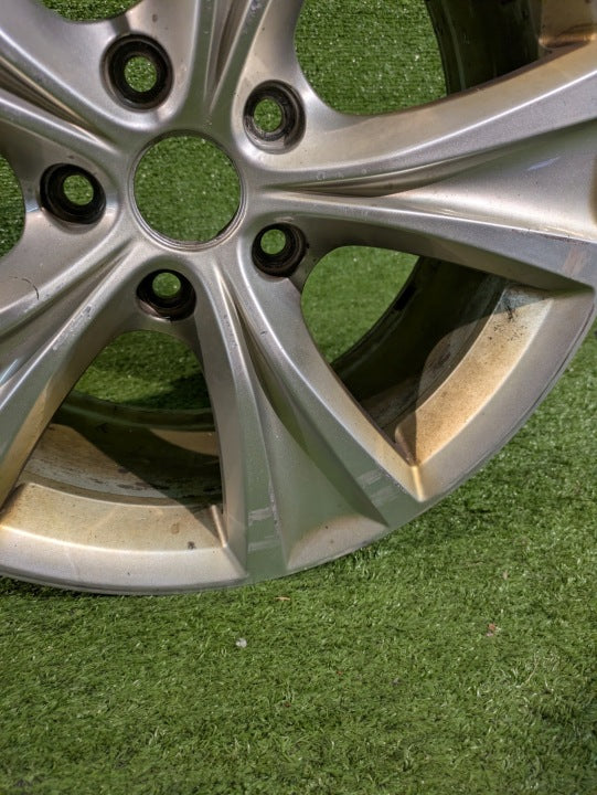 1x Alufelge 17 Zoll 7.5" 5x112 46ET Glanz Silber 5FA601025C Seat Leon Rim Wheel FEL9111809522is