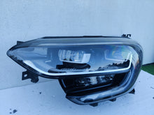 Laden Sie das Bild in den Galerie-Viewer, Frontscheinwerfer Renault Megane 260601093R 90060928 LED Links Headlight