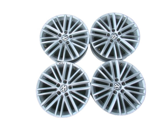 4x Alufelge 17 Zoll 7.0" 5x112 43ET Glanz Silber 5N0601025AL VW Tiguan Rim Wheel FEL9308411534ga