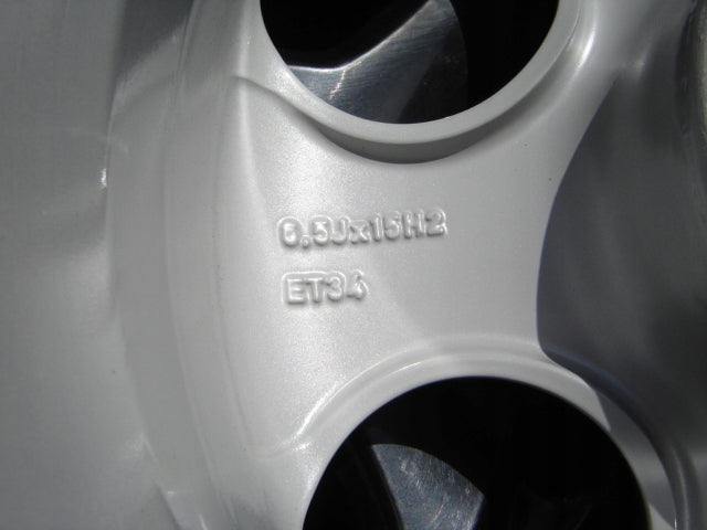 1x Alufelge 15 Zoll 6.5" 5x100 34ET Glanz Silber 8X0601025H Audi A2 A1 Rim Wheel FEL5110832782fw