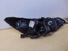 Laden Sie das Bild in den Galerie-Viewer, Frontscheinwerfer Honda Accord VIII W3T19371 Xenon Ein Stück (Rechts oder Links)