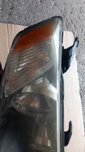 Laden Sie das Bild in den Galerie-Viewer, Frontscheinwerfer Mitsubishi Outlander II Rechts Scheinwerfer Headlight