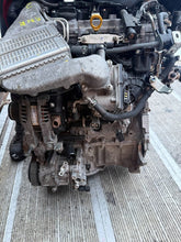 Load image into Gallery viewer, Motor Toyota C-Hr 8NR 1.2 VVTI Benzin Engine Unkomplett MOT8539001970qa