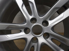 Laden Sie das Bild in den Galerie-Viewer, 1x Alufelge 19 Zoll 7.5" 5x108 45ET Silber GX73-1007-NB Jaguar F-Type Rim Wheel FEL2620111001mf