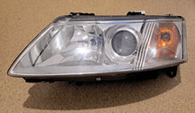 Laden Sie das Bild in den Galerie-Viewer, Frontscheinwerfer Saab 93 II Links Scheinwerfer Headlight