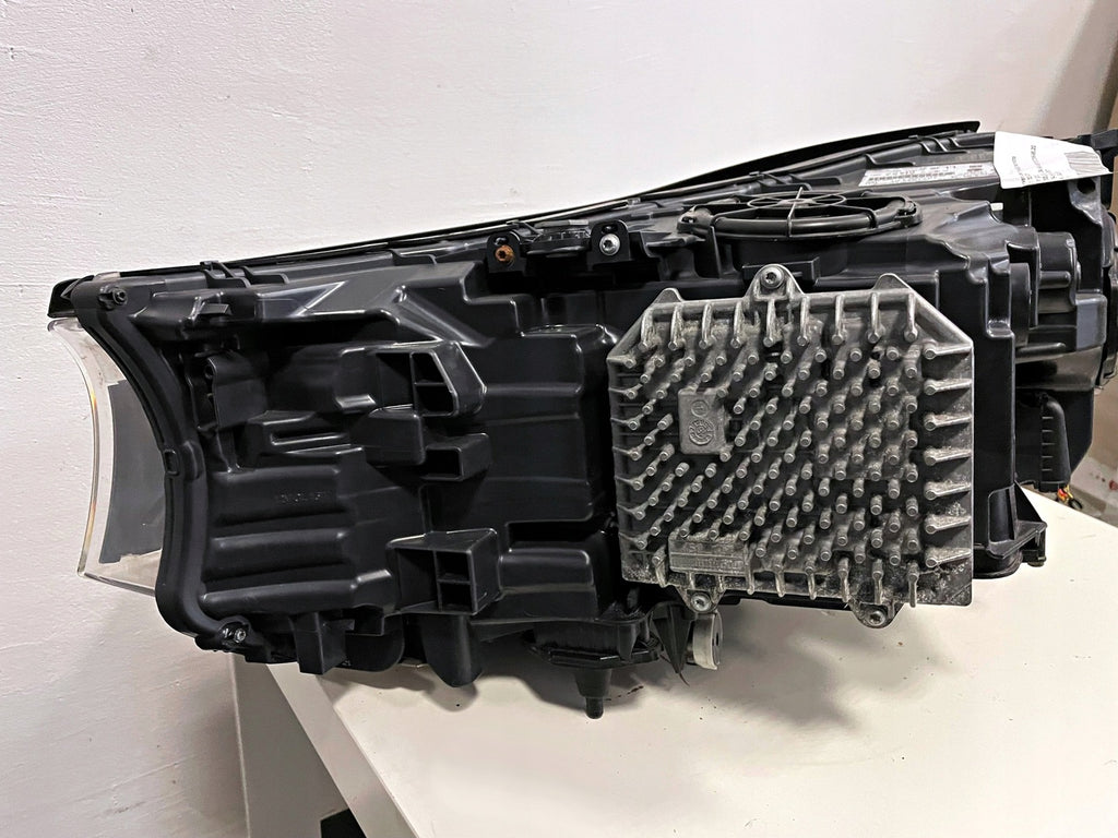 Frontscheinwerfer BMW G11 G12 7471334 LED Rechts Scheinwerfer Headlight SCH9708921178tp