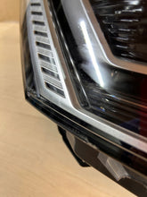 Load image into Gallery viewer, Frontscheinwerfer VW Multivan T7 7T1941082B-PHK LED Rechts Headlight SCH5438565604me