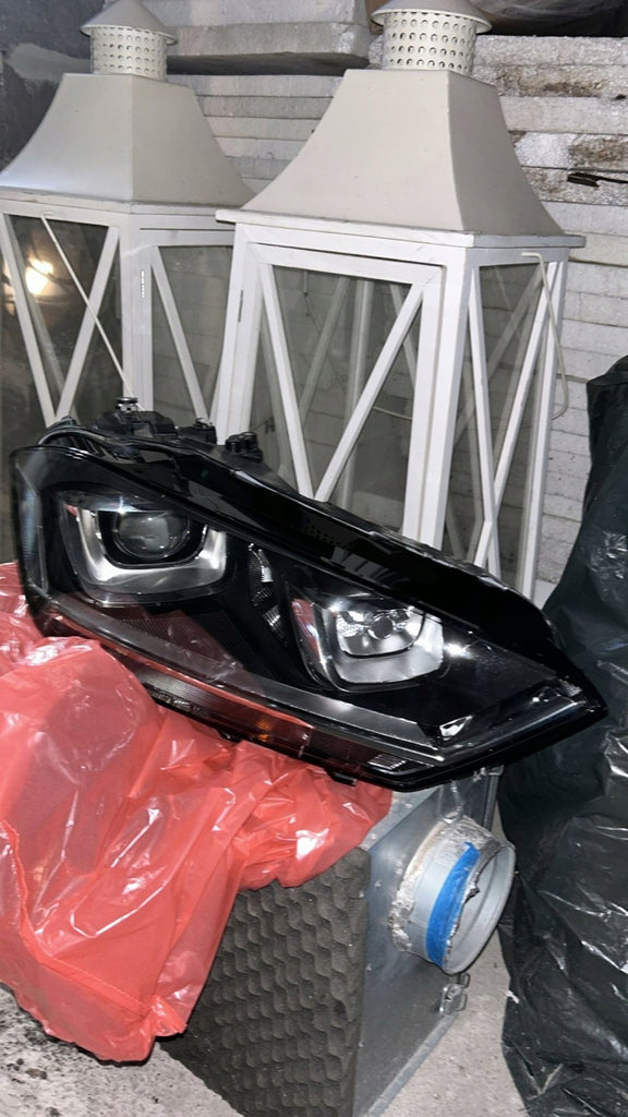Frontscheinwerfer VW Golf Sportsvan 517941032B Xenon Rechts Headlight SCH4653647649mc