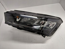 Load image into Gallery viewer, Frontscheinwerfer Skoda Enyaq 5LB941015F LED Links Scheinwerfer Headlight SCH8179698371lu