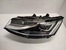 Laden Sie das Bild in den Galerie-Viewer, Frontscheinwerfer VW Transporter 7T1941081C Ein Stück (Rechts oder Links) SCH3967943164bd