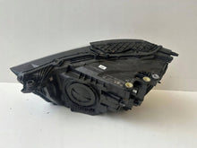 Laden Sie das Bild in den Galerie-Viewer, Frontscheinwerfer Audi Q3 83A941036 Rechts Scheinwerfer Headlight