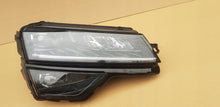 Laden Sie das Bild in den Galerie-Viewer, Frontscheinwerfer Skoda Karoq 57B941016B Full LED Rechts Scheinwerfer Headlight SCH3278217300rk
