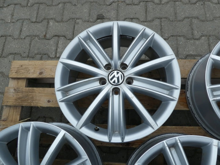 4x Alufelge 18 Zoll 7.0" 5x112 43ET Glanz Silber 5N0601025D VW Rim Wheel FEL7075486830le