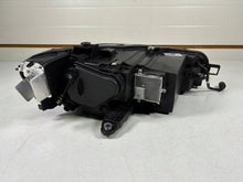 Load image into Gallery viewer, Frontscheinwerfer VW Passat 3J1941005 L853469 LED Links Scheinwerfer Headlight SCH4954399198ba