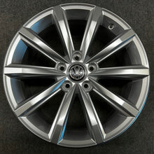 Laden Sie das Bild in den Galerie-Viewer, 1x Alufelge 17 Zoll 7.0" 5x112 40ET 3G0601025D VW Passat Rim Wheel FEL2441236890vg