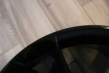 Laden Sie das Bild in den Galerie-Viewer, 1x Alufelge 20 Zoll 9.0&quot; 5x112 34ET 8W0601025CF Audi A4 B9 Rim Wheel