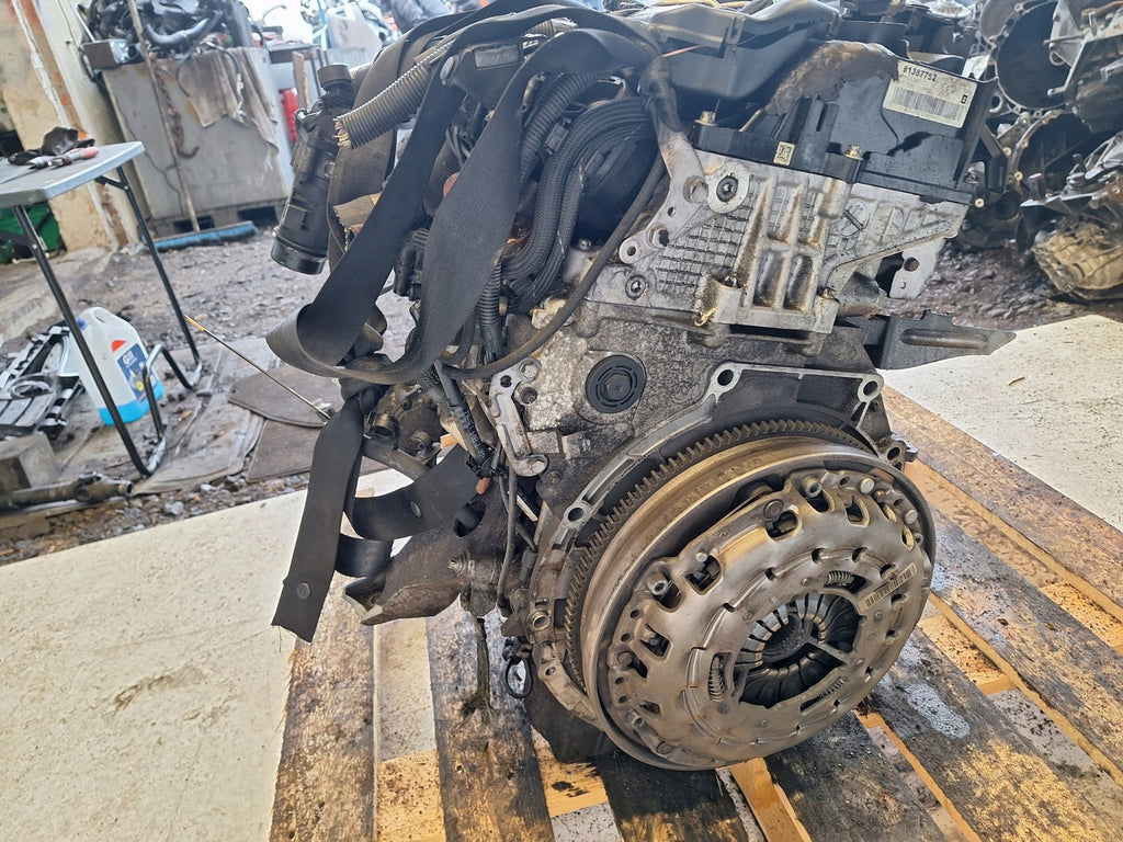 Motor BMW 3 E91 E90 N47D20C 2.0 2011 Diesel Engine Unkomplett