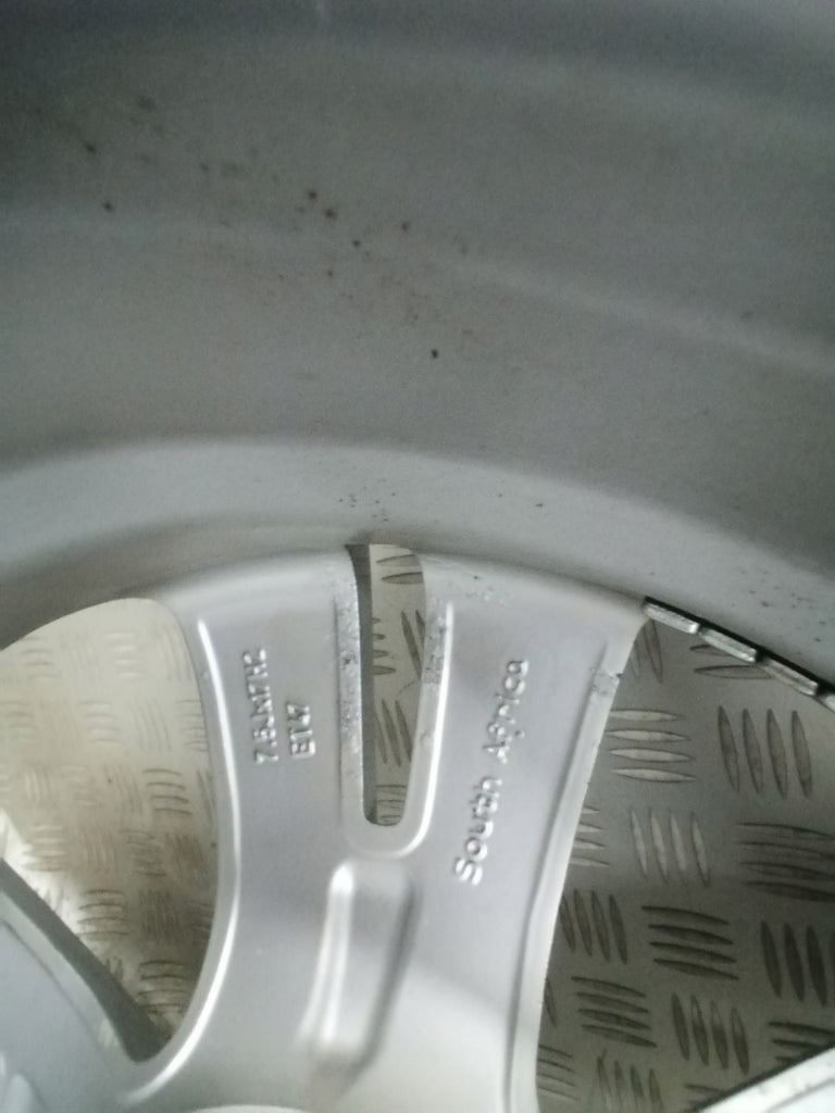 4x Alufelge 17 Zoll 7.5" 5x112 47ET A2044010402 Mercedes-Benz C204 Rim Wheel FEL9661875644kf