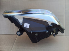 Load image into Gallery viewer, Frontscheinwerfer BMW F26 X3 F25 7401131 7401132 Xenon Rechts Headlight SCH5755731800re