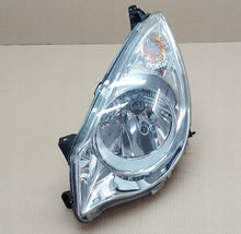 Laden Sie das Bild in den Galerie-Viewer, Frontscheinwerfer Opel Agila B 35300-52K00- Ein Stück (Rechts oder Links)