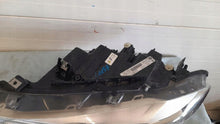 Laden Sie das Bild in den Galerie-Viewer, Frontscheinwerfer BMW 3 F30 F31 7259525 Links Scheinwerfer Headlight SCH4961048142nr
