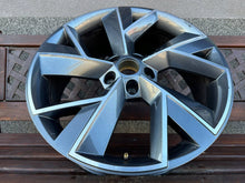 Load image into Gallery viewer, 1x Alufelge 19 Zoll 7.0" 5x112 43ET Glanz Graphit 565601025F Mg Kodiaq Rim Wheel FEL8509658282dn
