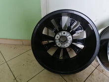 Load image into Gallery viewer, 1x Alufelge 17 Zoll 7.5&quot; 5x112 49ET Schwarz 3T0601025HD Skoda Superb Rim Wheel