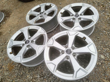 Laden Sie das Bild in den Galerie-Viewer, 4x Alufelge 17 Zoll 6.5" 5x112 38ET Glanz Schwarz 83A601025 Audi Rim Wheel FEL2341509248nf