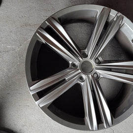 1x Alufelge 19 Zoll 8.5