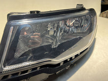 Laden Sie das Bild in den Galerie-Viewer, Frontscheinwerfer Jeep Compass P55112709AF Links Scheinwerfer Headlight SCH9798843006xv