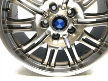 Laden Sie das Bild in den Galerie-Viewer, 1x Alufelge 18 Zoll 9.0&quot; 5x120 26ET Glanz Silber 2229960 BMW 3 E46 Rim Wheel