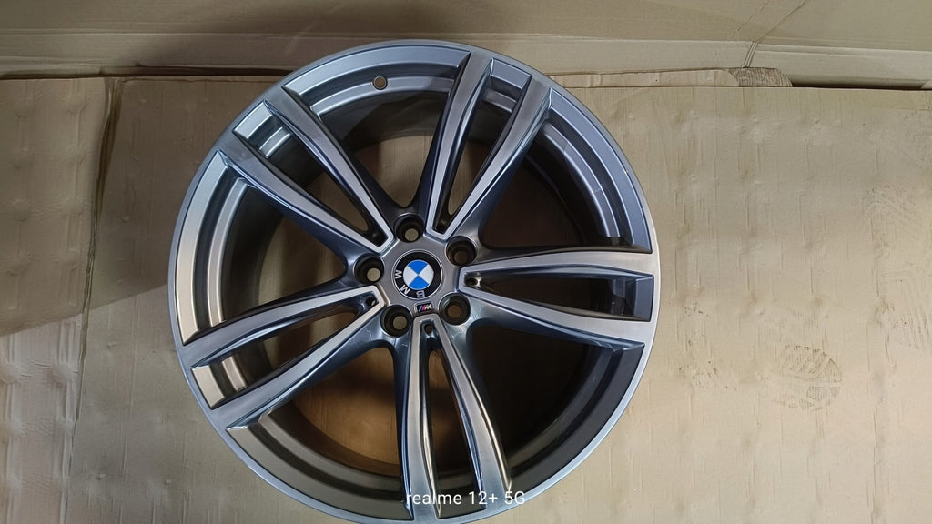 1x Alufelge 19 Zoll 9.5" 5x112 39ET 7850580 BMW Rim Wheel FEL6979928866ln