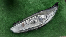 Laden Sie das Bild in den Galerie-Viewer, Frontscheinwerfer Ford Fiesta C1BB-13W030-CE LED Links Scheinwerfer Headlight