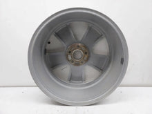 Laden Sie das Bild in den Galerie-Viewer, 1x Alufelge 18 Zoll 7.5&quot; 5x108 50 5ET Glanz Silber 31680200 Volvo S60 V60