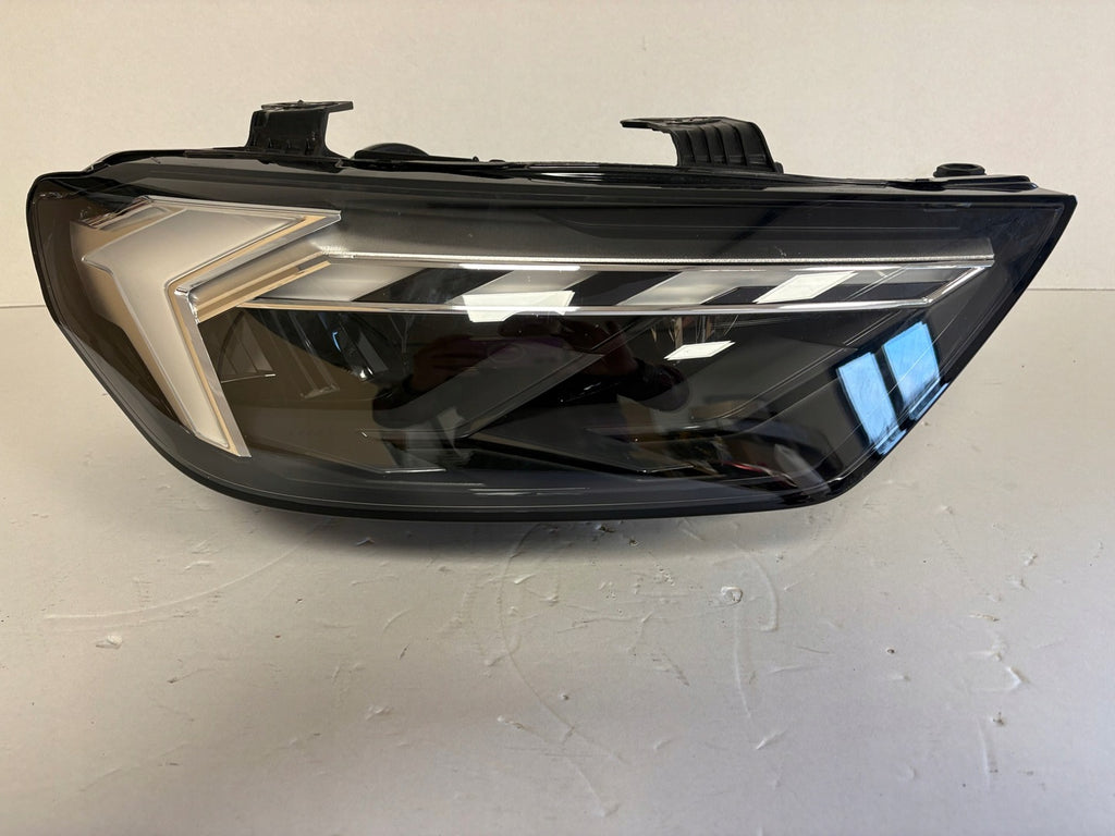 Frontscheinwerfer Audi A1 82A941034D Full LED Ein Stück (Rechts oder Links) SCH4195399878kj