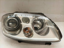 Laden Sie das Bild in den Galerie-Viewer, Frontscheinwerfer VW Touran 0301205272 85122000 Rechts Scheinwerfer Headlight SCH5906883554zv